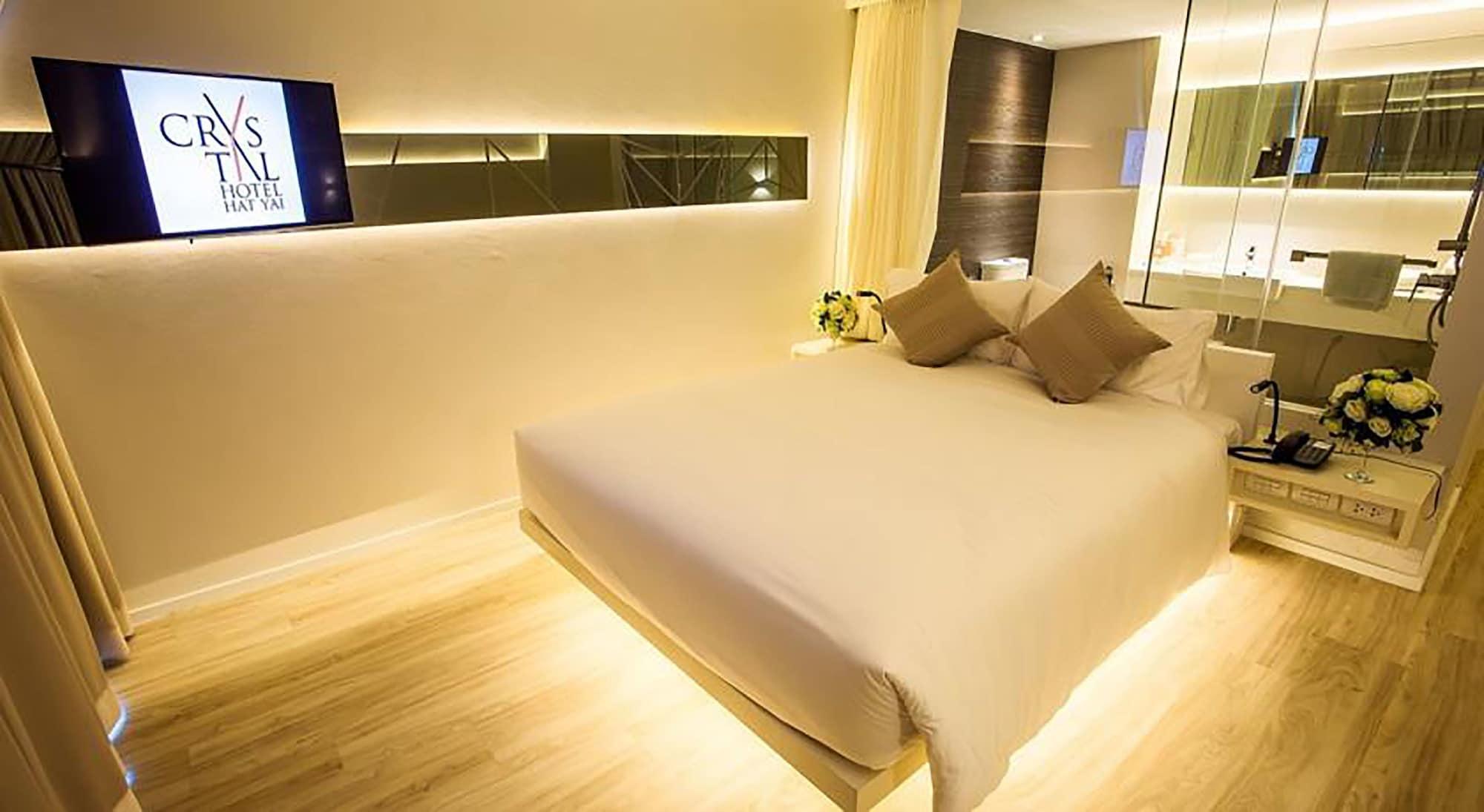 Crystal Hotel Hat Yai Buitenkant foto