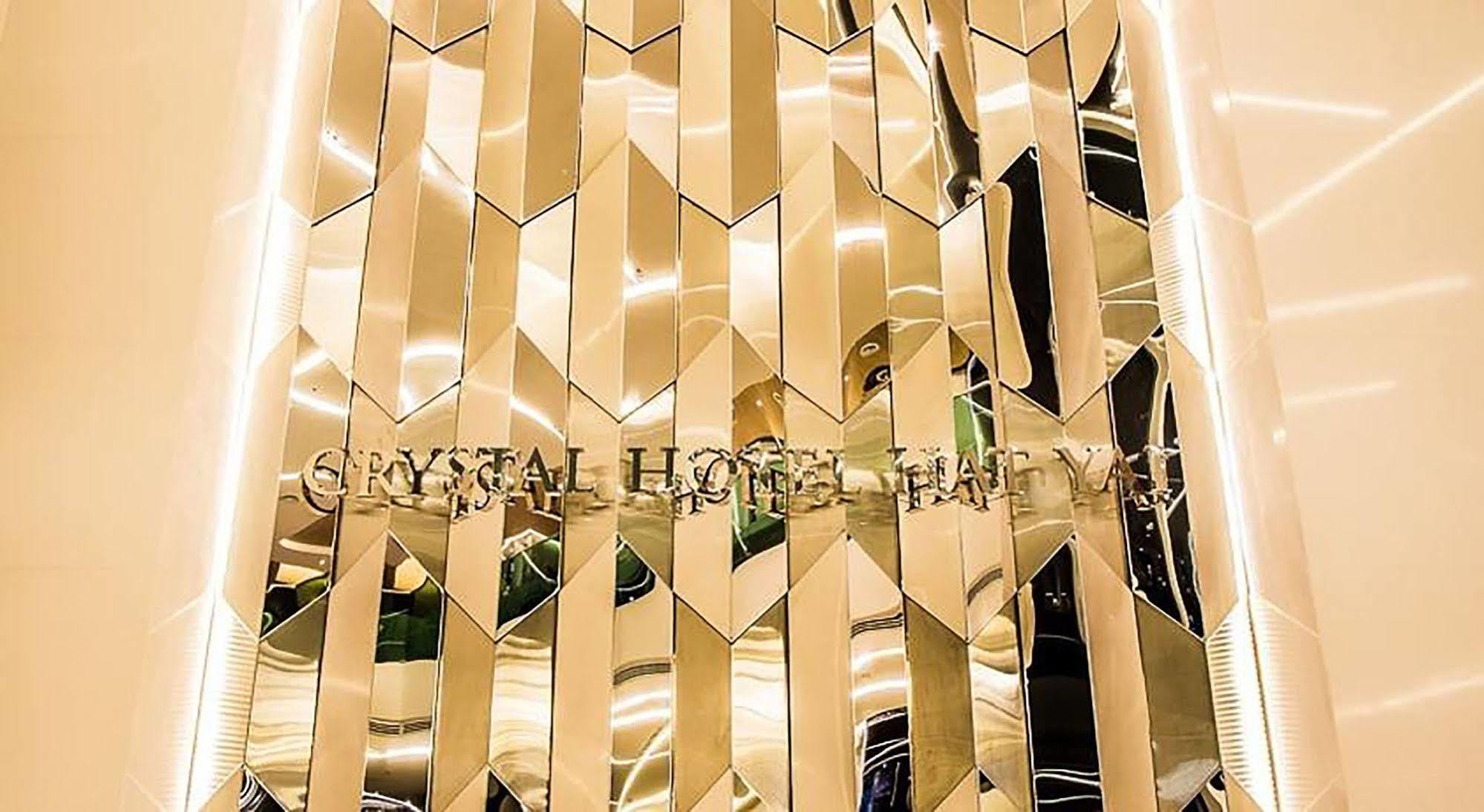 Crystal Hotel Hat Yai Buitenkant foto