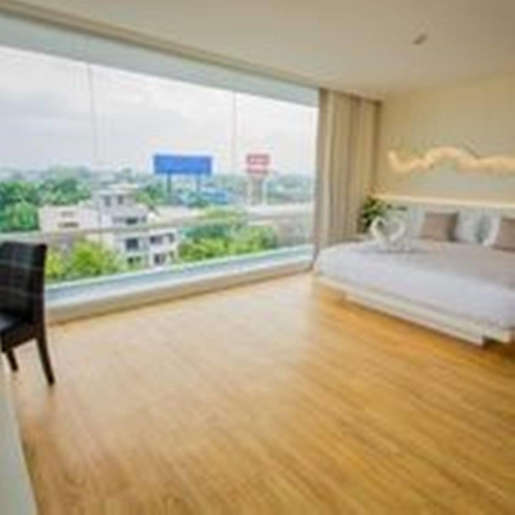 Crystal Hotel Hat Yai Buitenkant foto