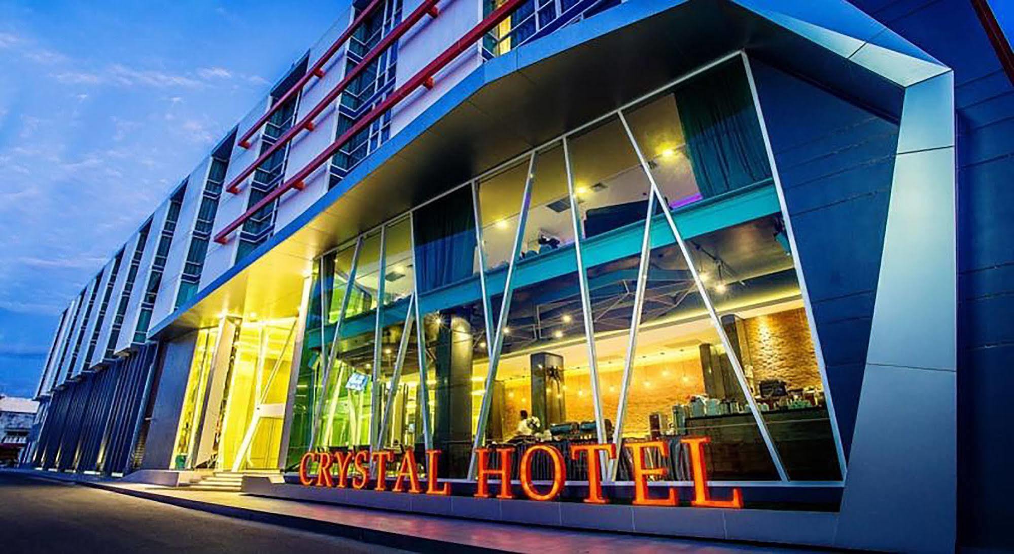 Crystal Hotel Hat Yai Buitenkant foto